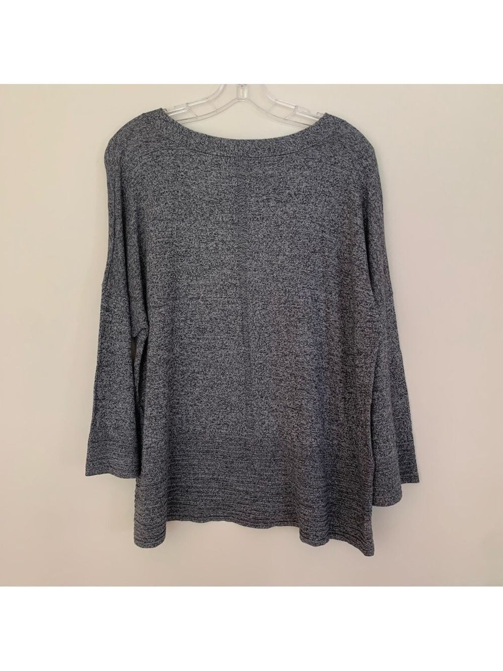 CYRUS Gray Heathered Long Sleeve Knit Tunic - Picture 9 of 13